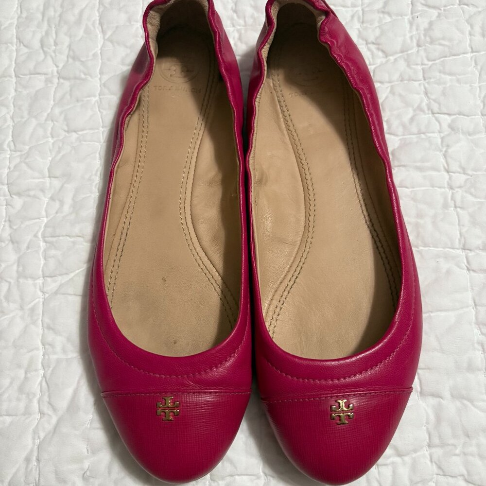 Tory Burch Womens Ballet Flats Size 8 Hot Pink Leather with back stretch
